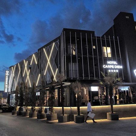 Hotel Carpe Diem โมสตาร์ ภายนอก รูปภาพ
