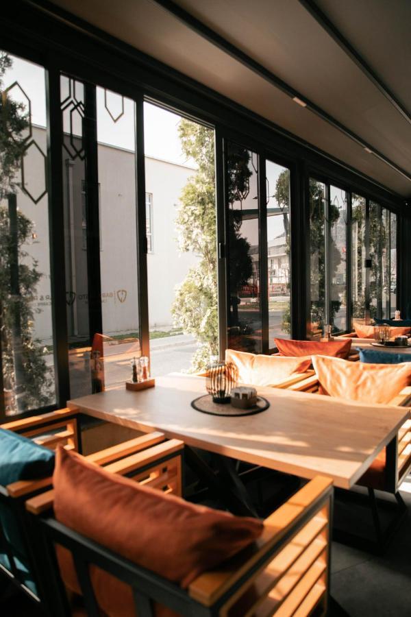 Hotel Carpe Diem โมสตาร์ ภายนอก รูปภาพ